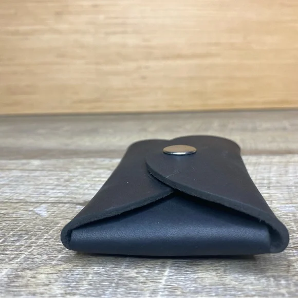 Leather Pouch, Business Card Holder, Rectangular Coin Pouch. Oil tan Black - Picture 7 of 7